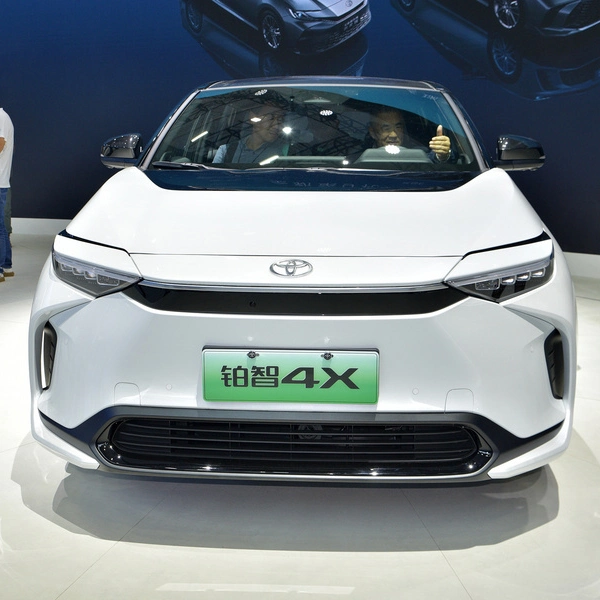
                Usado veículos elétricos novos de carros elétricos de SUV de Toyota Bz4X
            