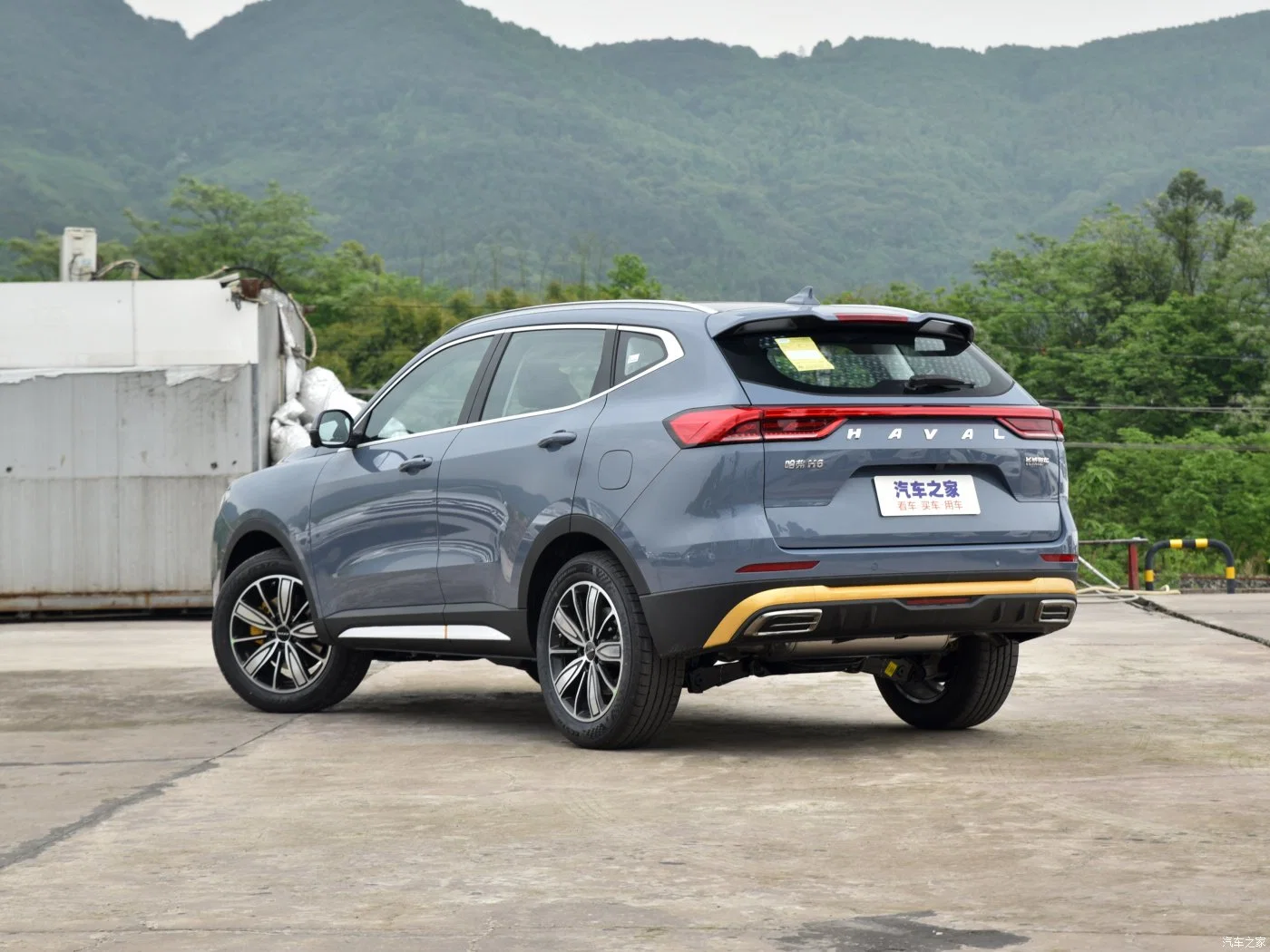 
                5 asientos Hybrid Electric Car Haval H6 PHEV (110km Yuexing versión) para la venta
            