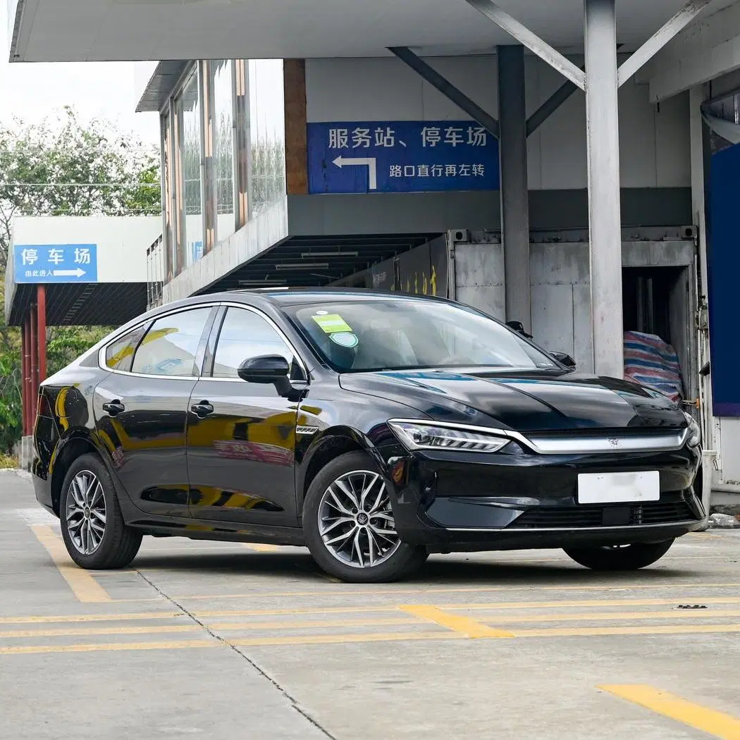 
                BYD Qin Plus DM-I Champion 120 km tipo Excelência Hybrid Sedan, usado ou novo
            