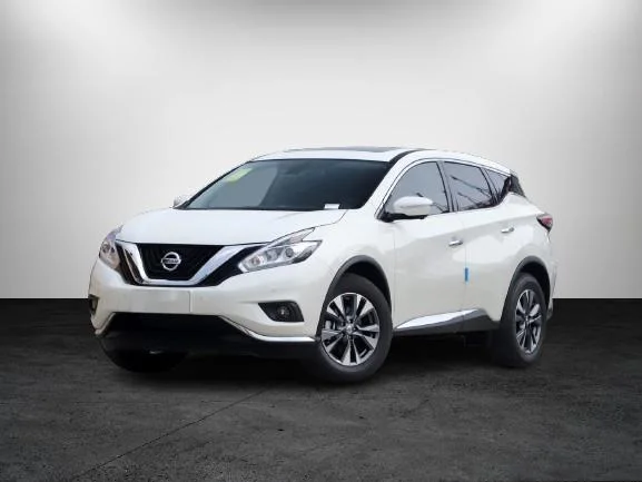 Hot Sale Spacious Cheap Family Vehicle Pure Electric Car Nissan Murano 2.5xe for Sale